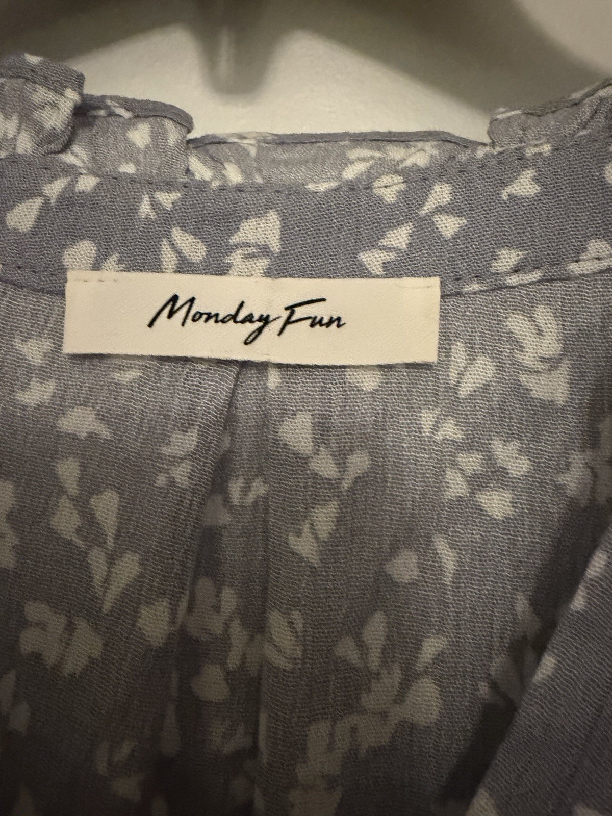 Monday Fun Women’s Blue/White Floral Ruffle Blouse V-Neck Long Sleeve