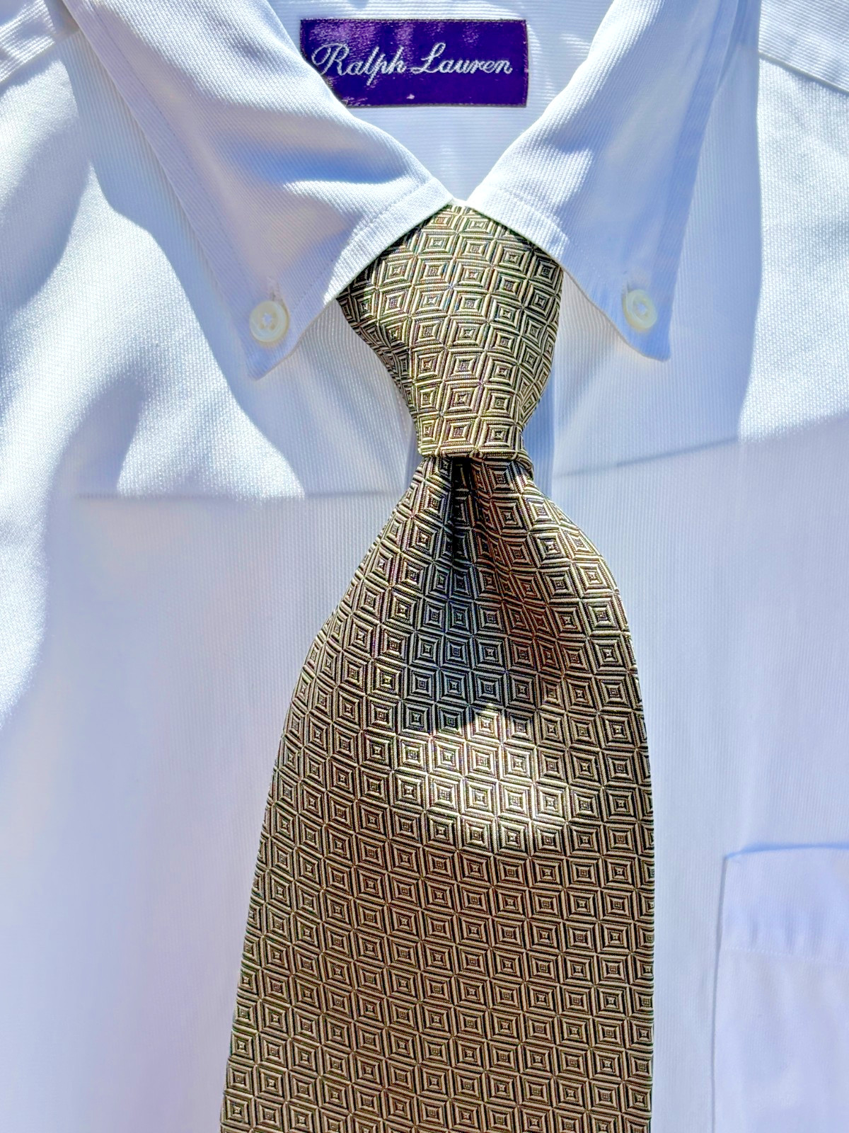 Ralph Lauren Purple Label Silver Diamond-Patterned Silk Tie – England – $235.00