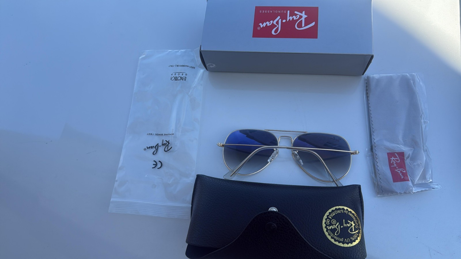 Ray-Ban Sunglasses RB3025 Aviator Gradient Gold Frame Light Blue Lenses 58mm