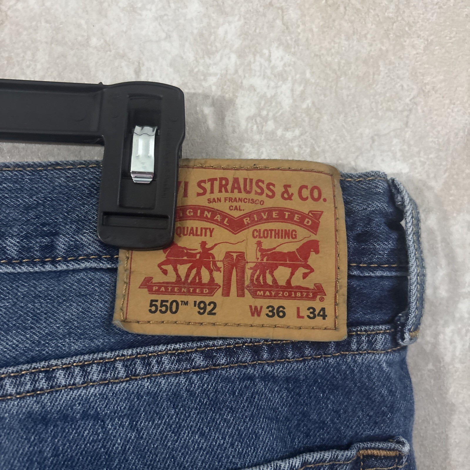 Levi’s Men’s 550 Relaxed Size 36×34