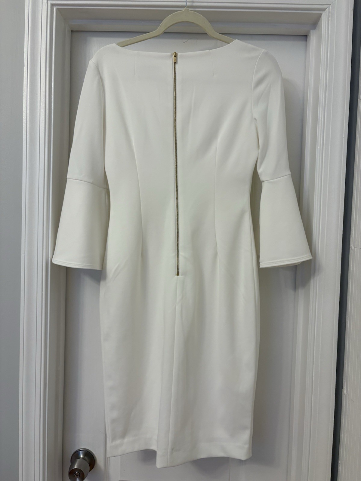 Calvin Klein White Solid Sheath Dress Round Neck Bell 3/4 Sleeve Zip, 2