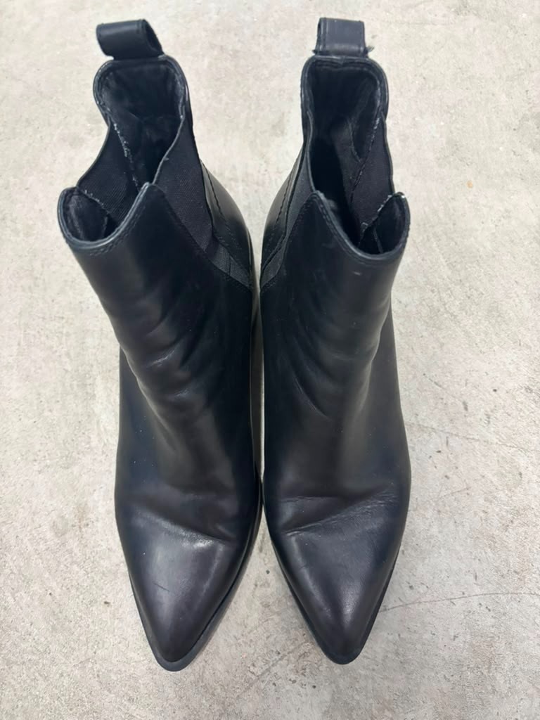Steve Madden Women Black Leather Pointed Toe Chelsea Ankle Boots Size 10.5 (A1)