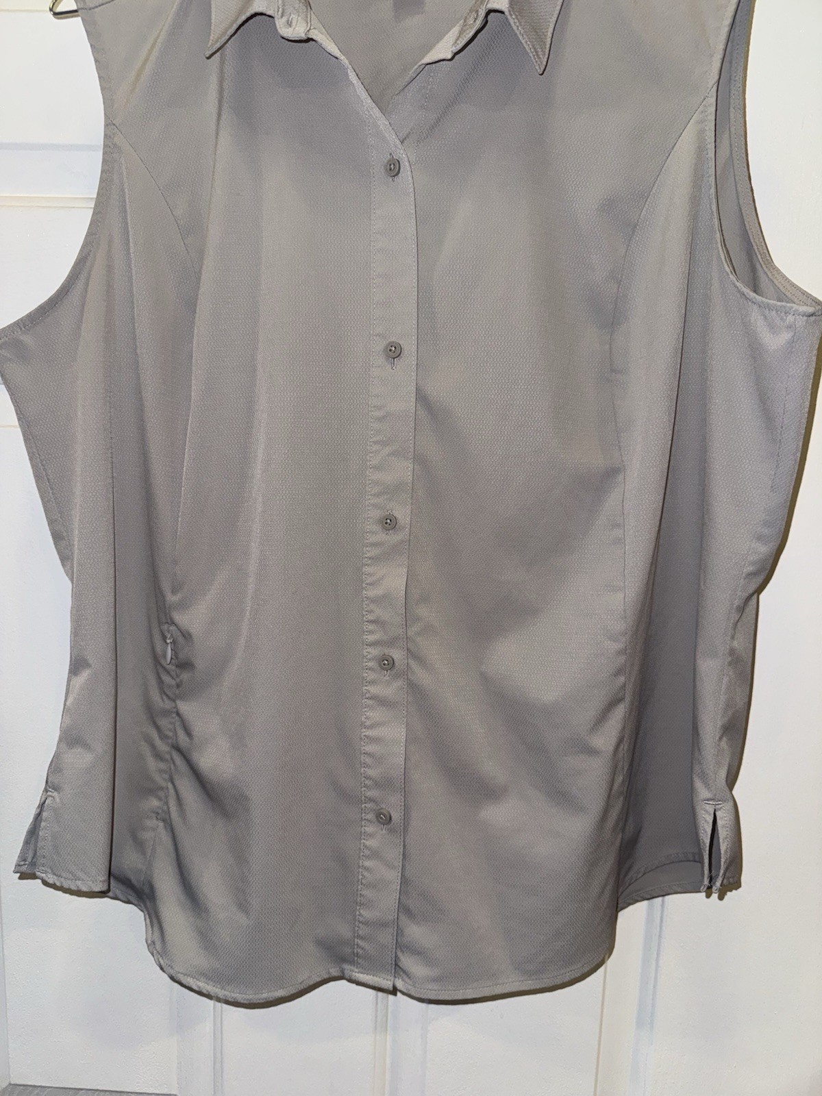 Eddie Bauer Womens Breathable Sleeveless Button Up XXL W/ Zip Pocket