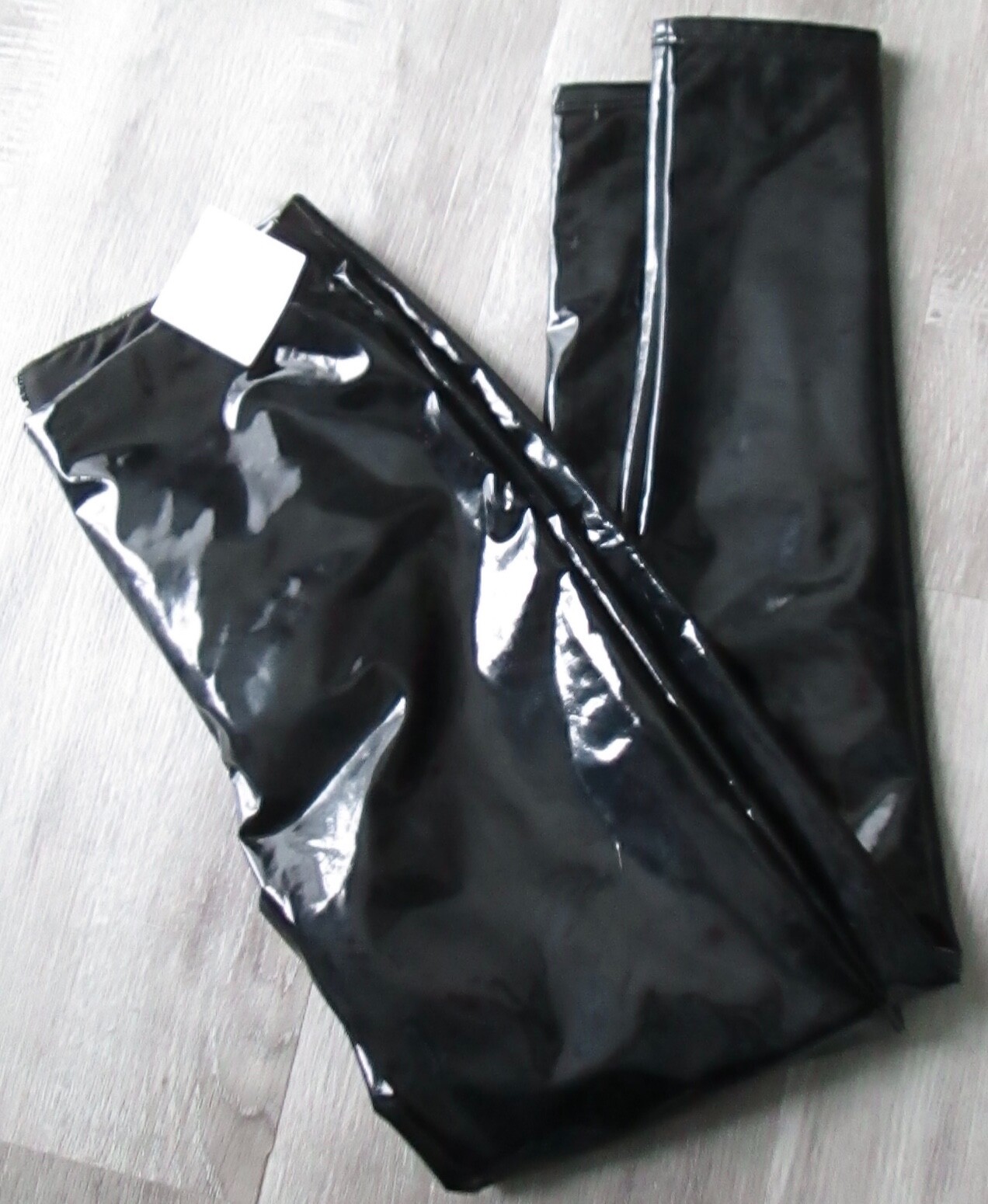 NWT! KANCAN BLACK LIQUID WET LOOK SHINY SKINNY FITTED LEGGING PANTS SIZE L