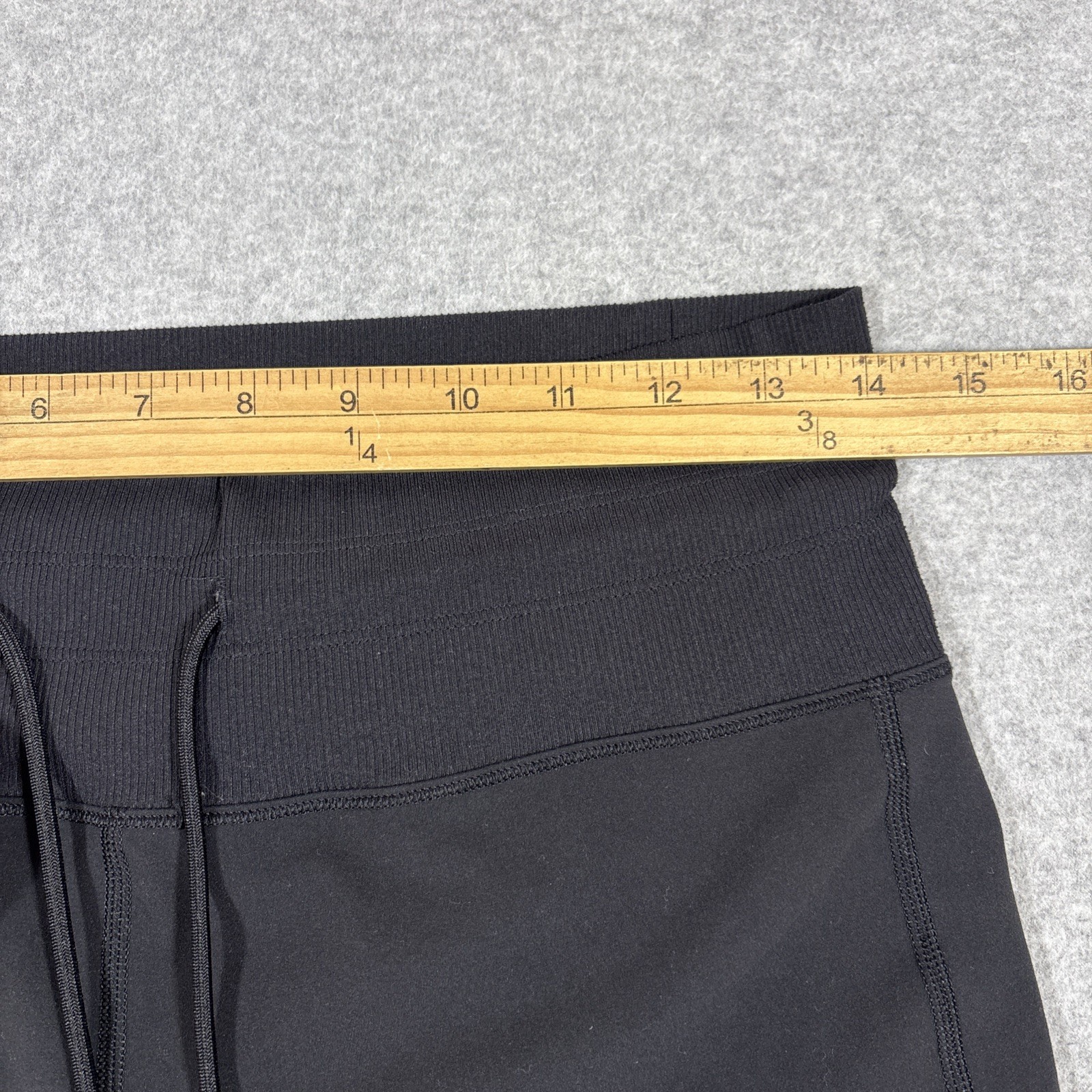 Vuori Womens Daily Joggers Pants Pull On Cropped Yoga Travel VW418 Black M