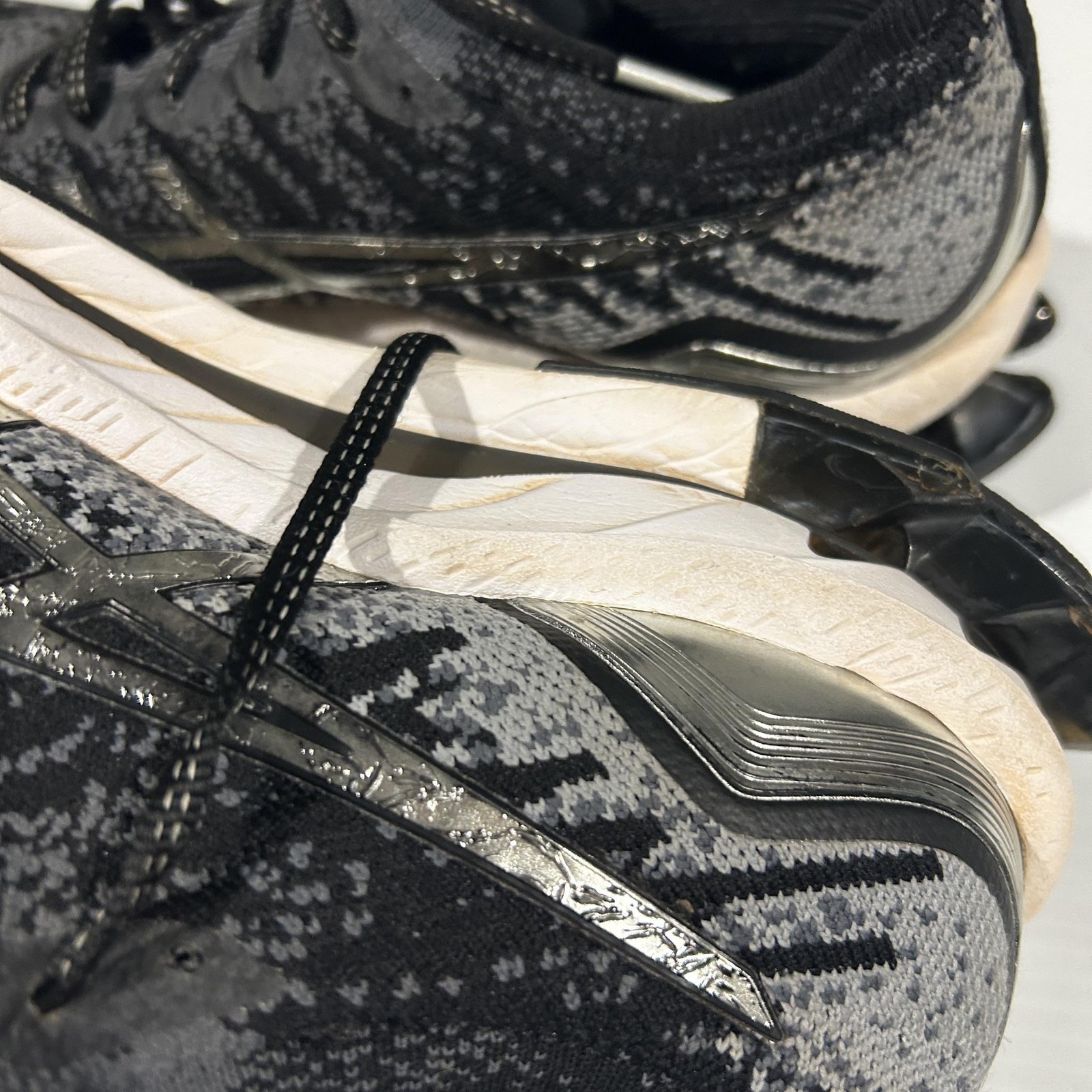ASICS GEL Kinsei Blast Shoes Womens US 9.5 Black Grey Running Sneakers 1012B329