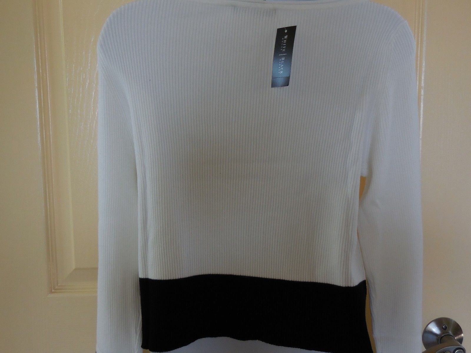 White House Black Market WHBM Colorblock Crop Ecru BLACK WHITE Please Choose