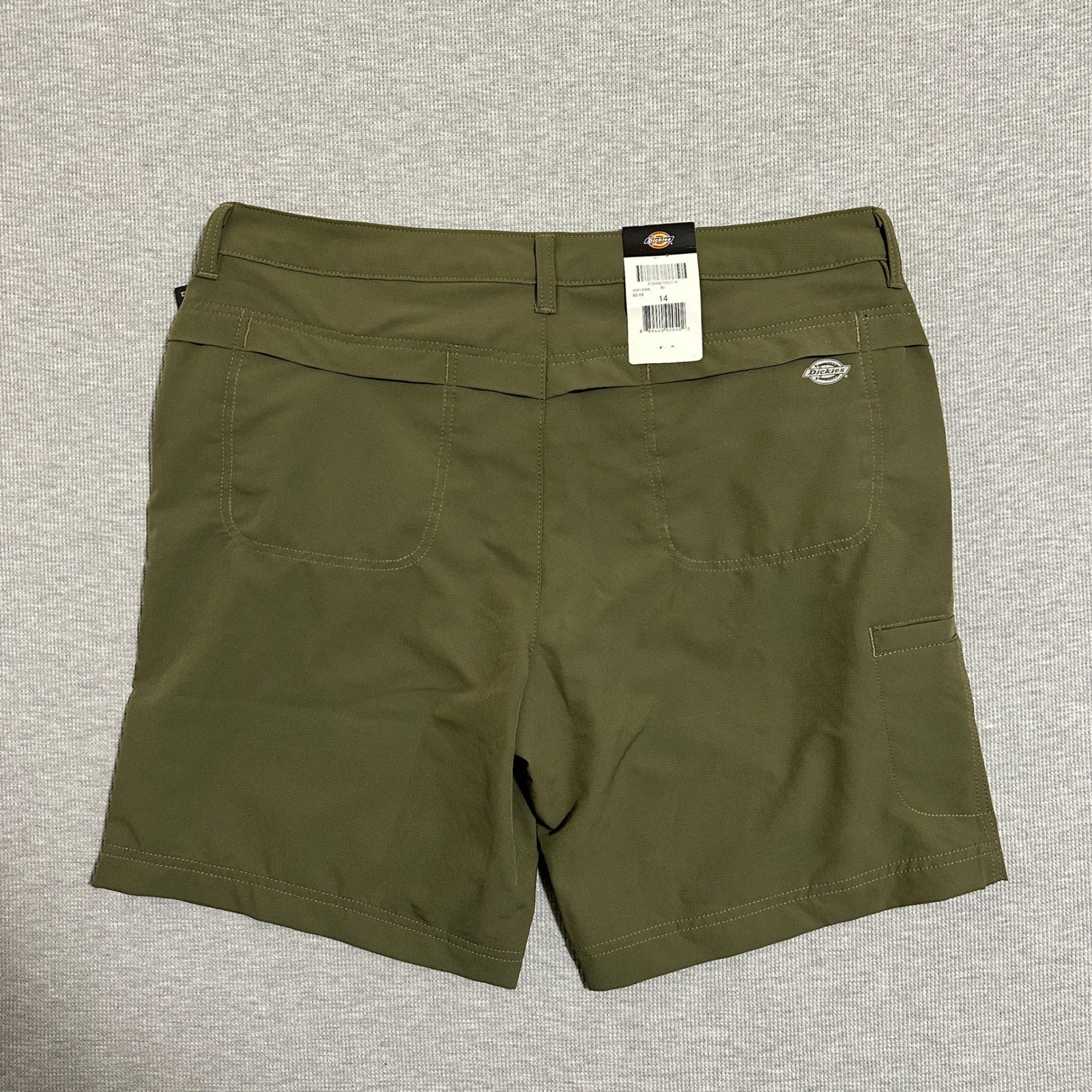 Dickies Temp-iQ Cooling Performance Shorts Moss Green Womens Size 14 NWT