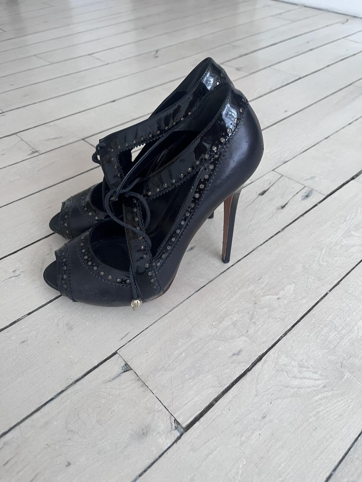 Alexander McQueen Black Studded Peep Toe Lace-Up High Heel Pumps