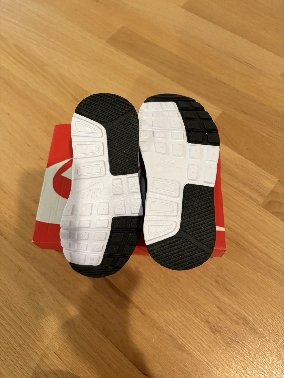 Nike Air Max SC (PSV) Black/white-black Size 11c New Never Worn