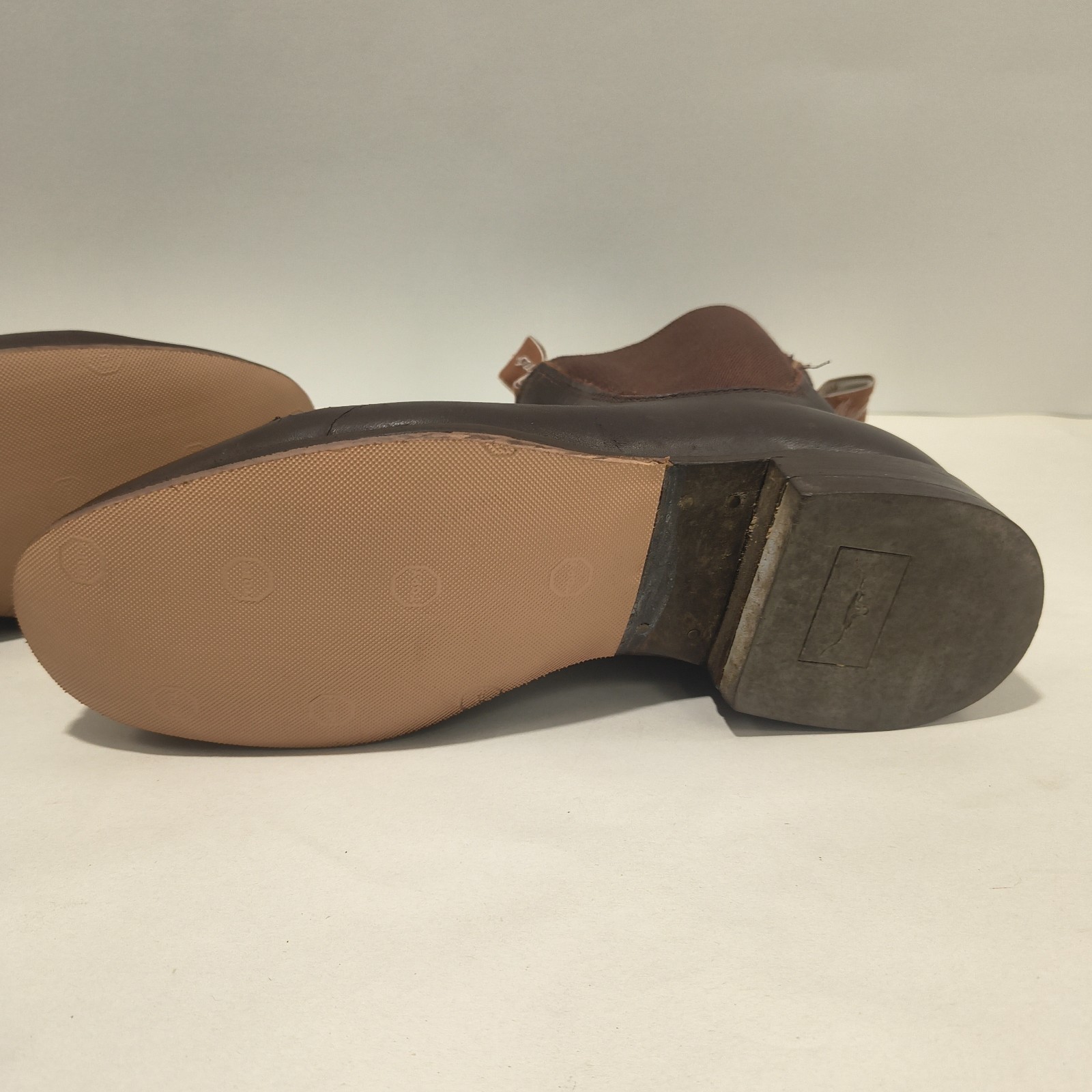 R.M. Williams Comfort Craftsman Boots – Brown Leather – Size 5 G WF