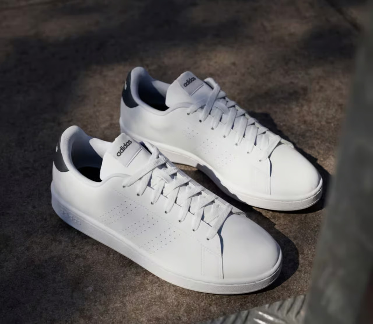 Adidas Mens Classic Casual Old School Advantage Sneaker Shoes White/Navy GZ5299