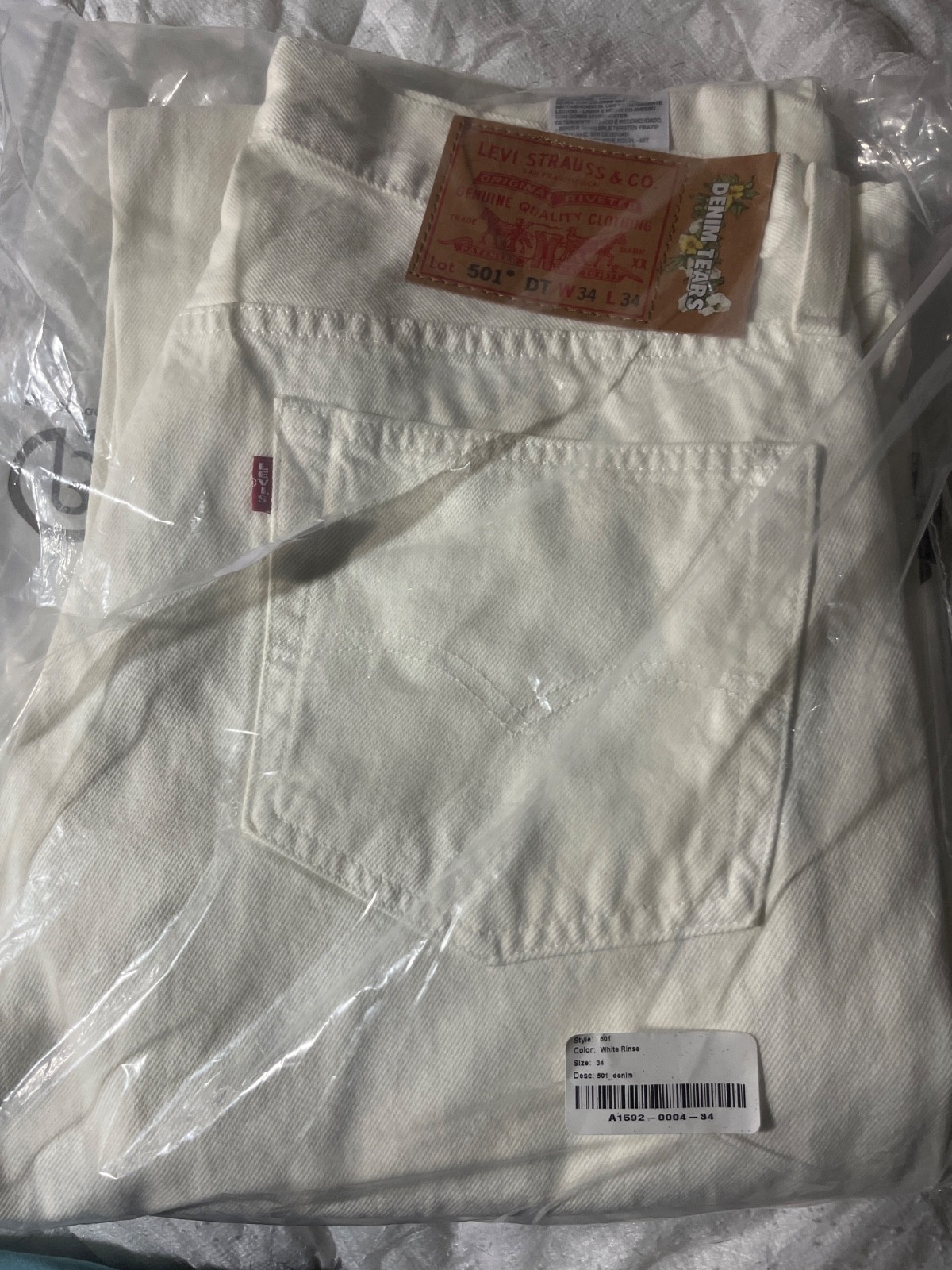 Denim Tears x Levi’s 501 Button Fly Big E Jeans Off White Men’s Sz 34 x 34 NWOT