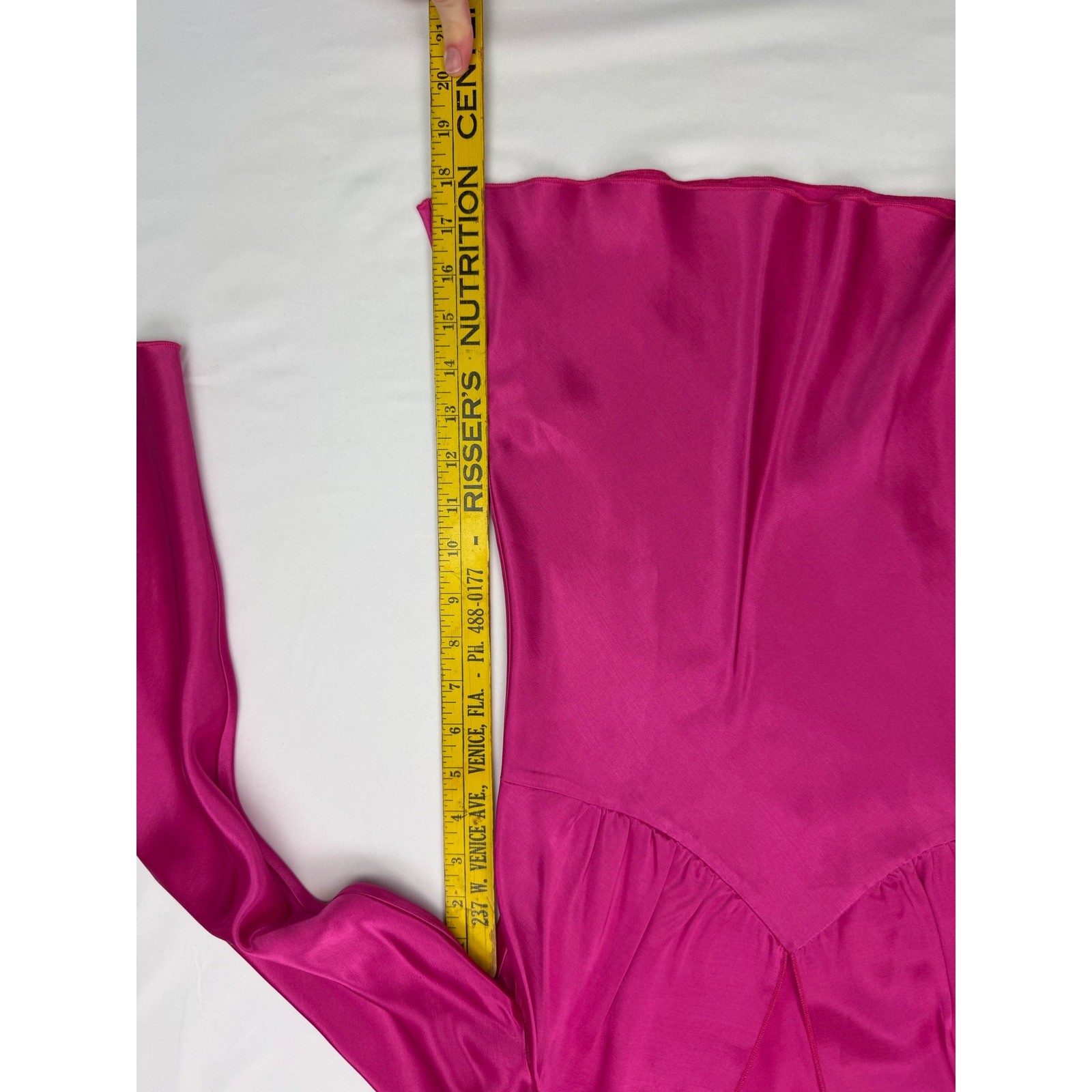 Cache Womens Fuchsia Pink Satin Cold Shoulder Bell Sleeve Cutout Blouse Size 6