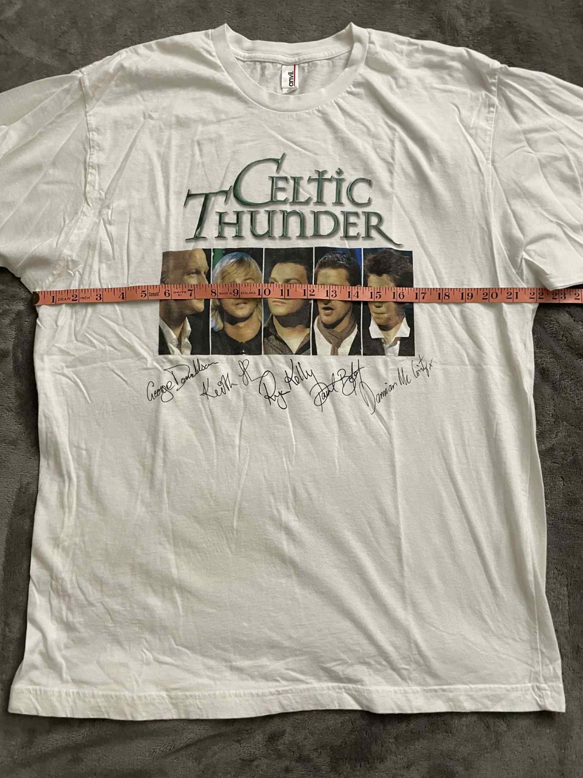Celtic Thunder 2009 Fall Tour Men’s Tshirt Size XL