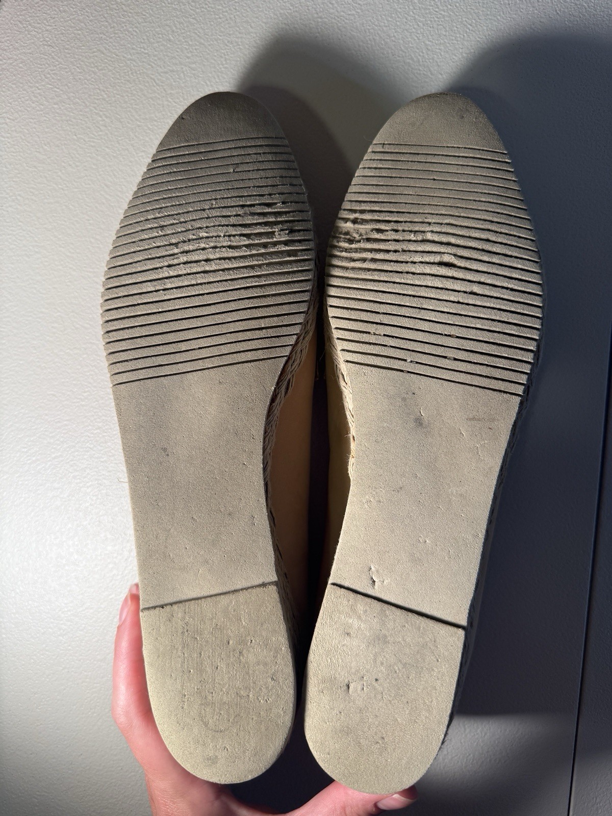 Salvatore Ferragamo Beige Nude Leather Loafers Classic Gancini Horsebit Size 9.5