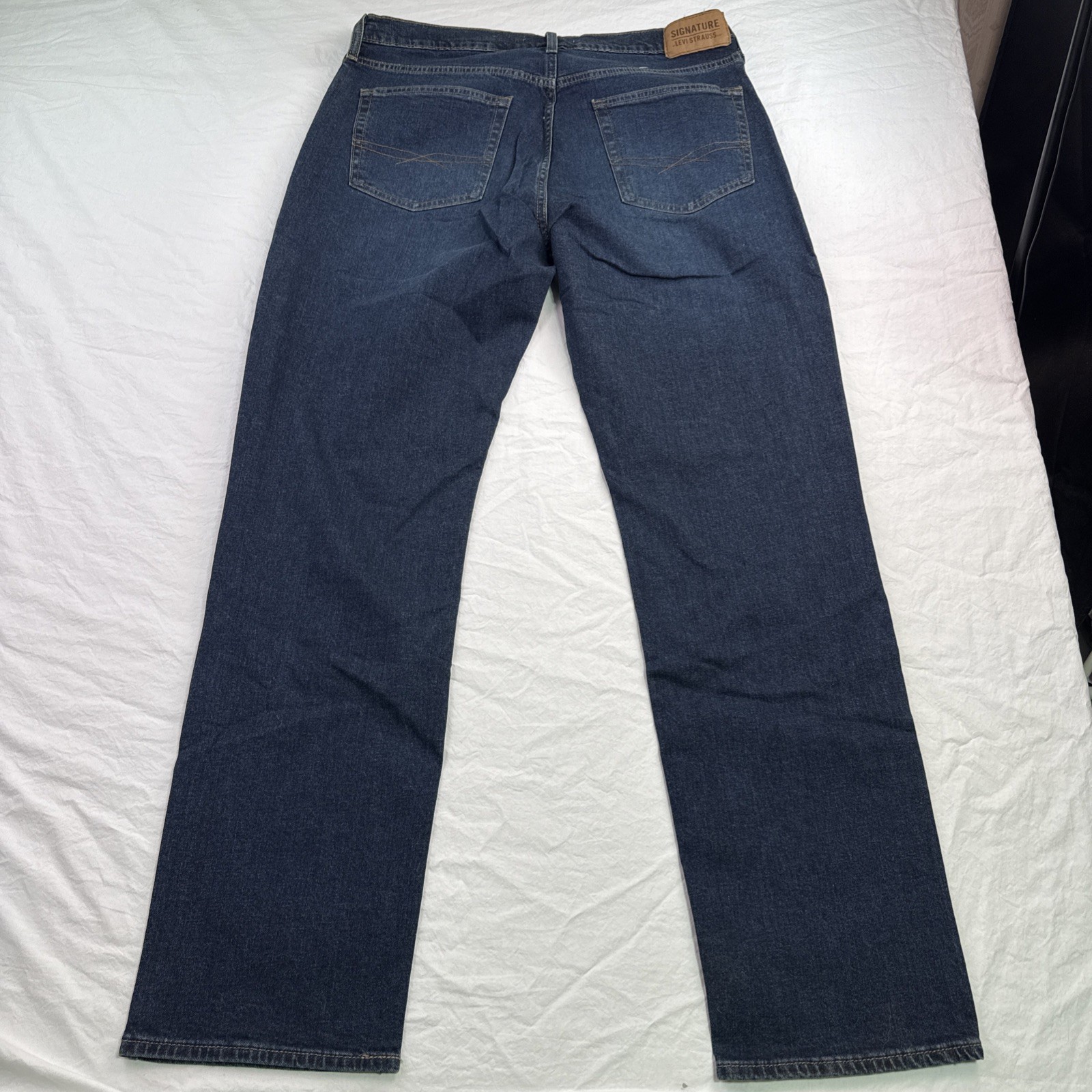 Signature Levi Strauss Mens Athletic Flex Jeans 36X32 Blue W36L32 New