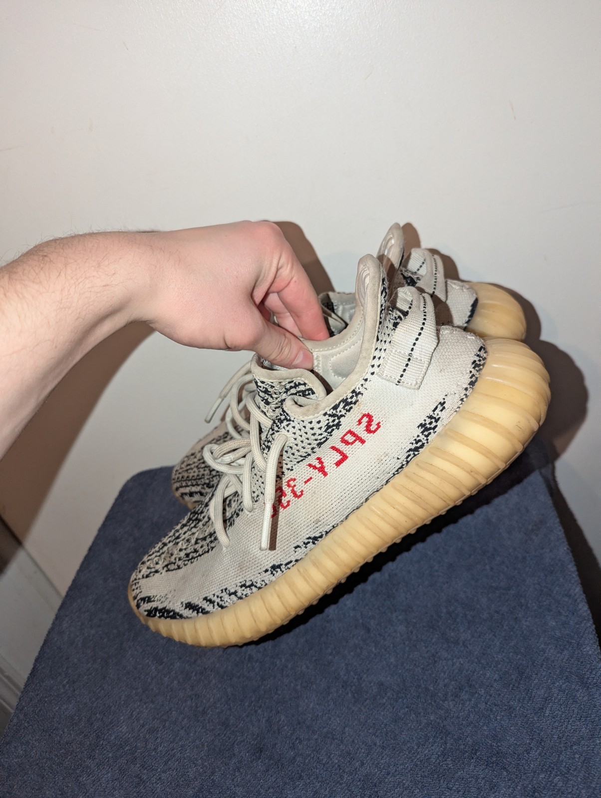 Adidas Yeezy Boost 350 V2 Zebra Mens Size 10 CP9654 White Black Sneakers