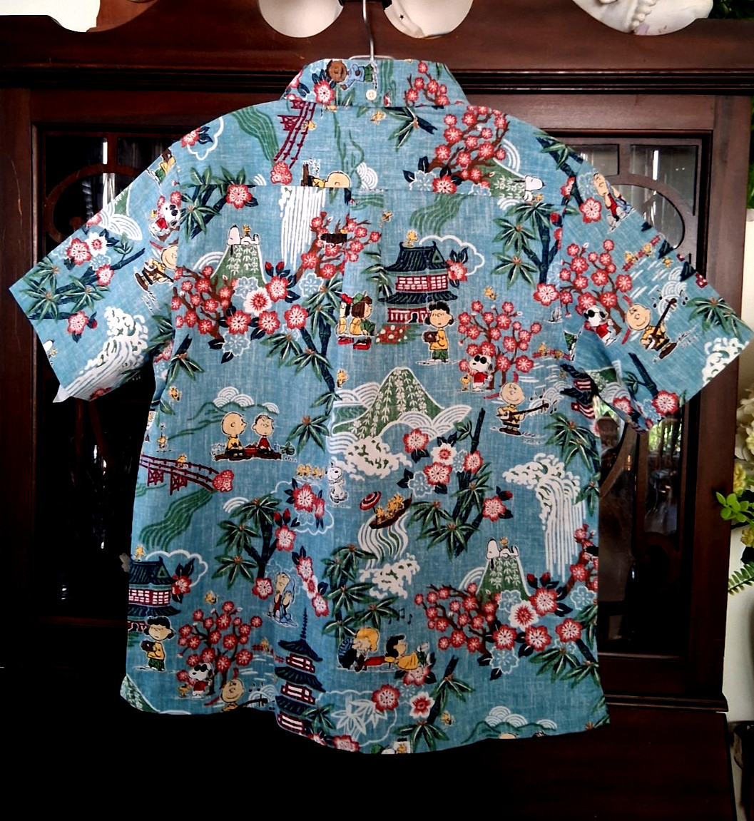 Reyn Spooner Boy’s “PEANUTS IN JAPAN” NWT Aqua Button Front Shirt Sizes