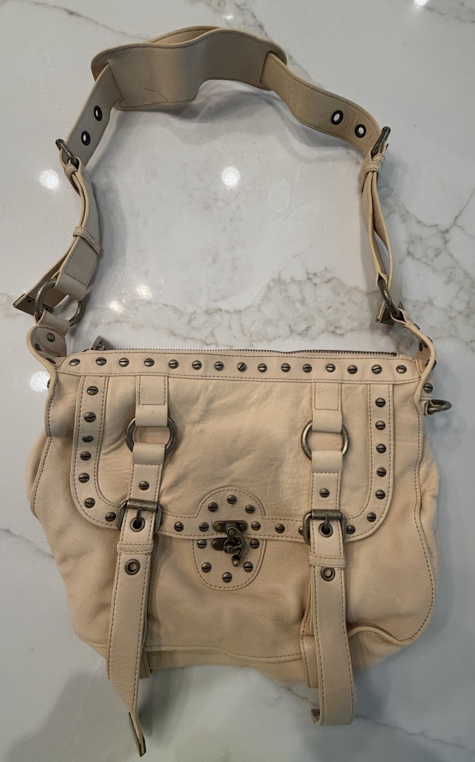 cynthia rowley leather purse handbag Nailhead Trim Pockets EUC