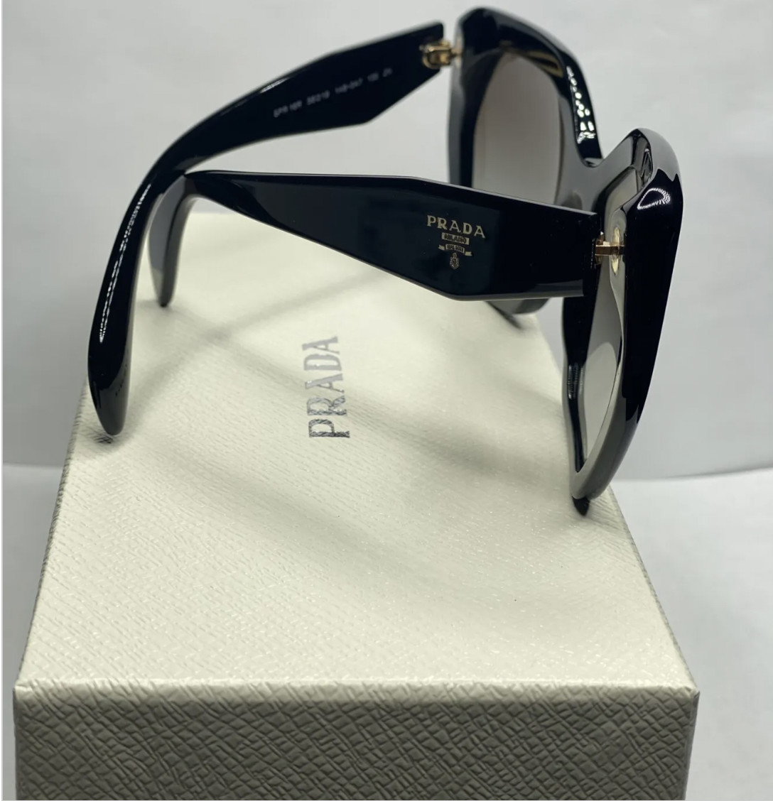Prada SPR16R