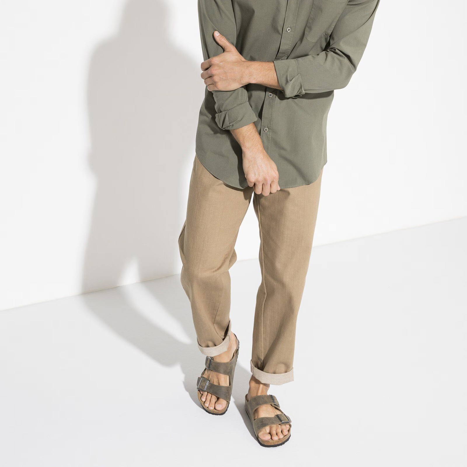Birkenstock Arizona Soft Footbed Oiled Leather Sandals – Faded Khaki