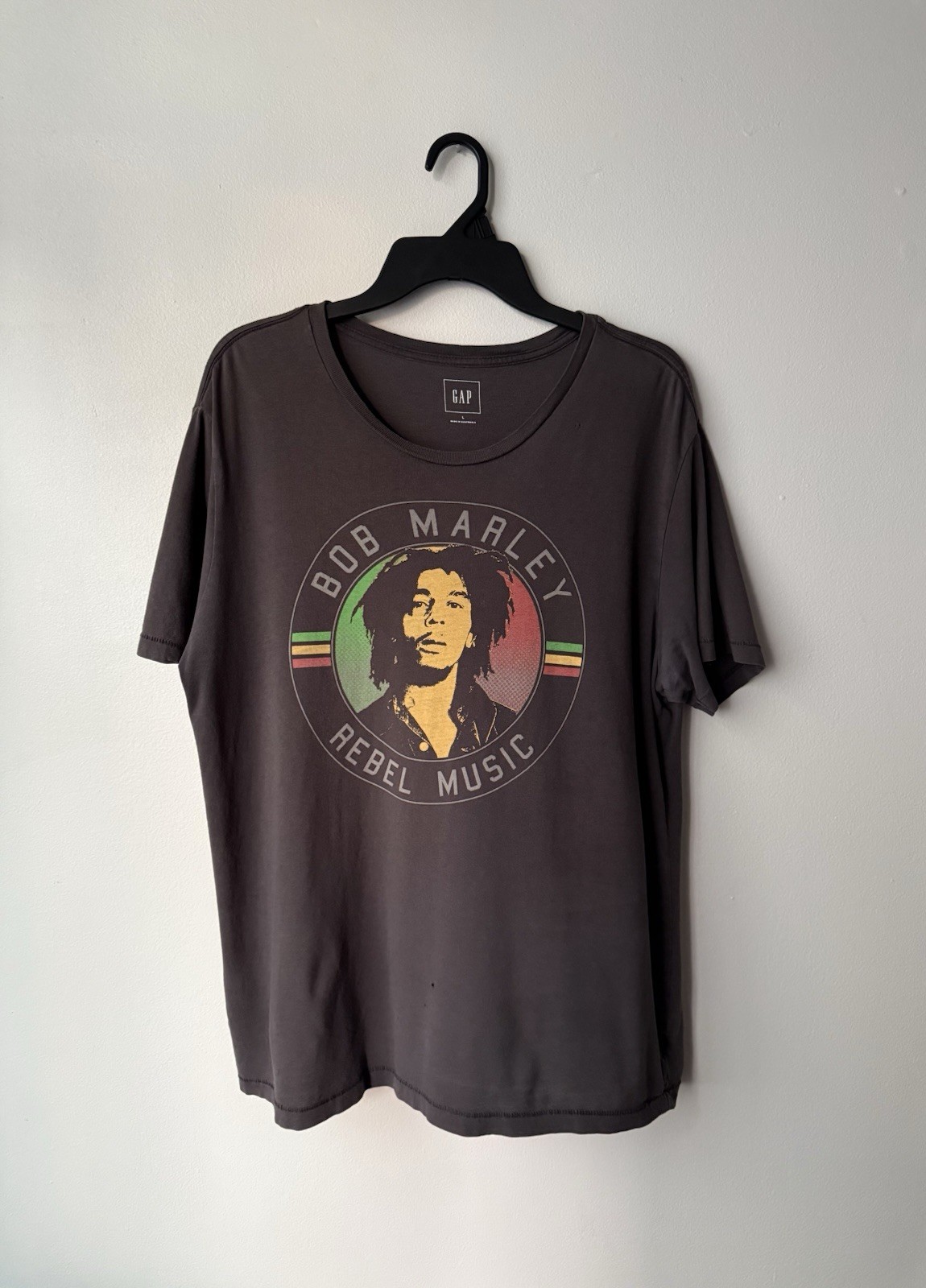 Bob Marley Rebel Music Graphic Shirt Gray Large Official