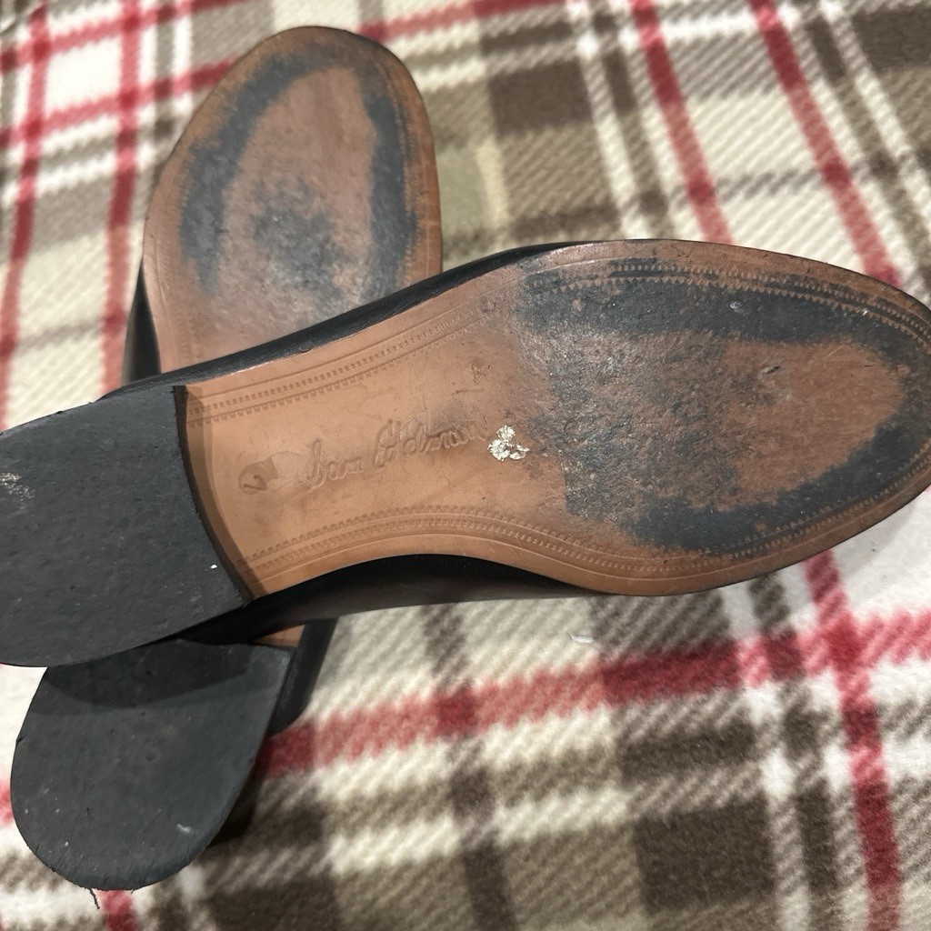 Sam Edelman Black Leather Loafer Flats Slip On Almond Toe Buckle Comfort US 7