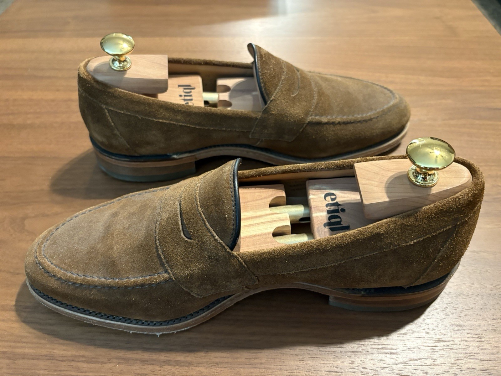 Loake Imperial Tan Suede Penny Loafer UK 8 F / US 9 Goodyear Welted Made England