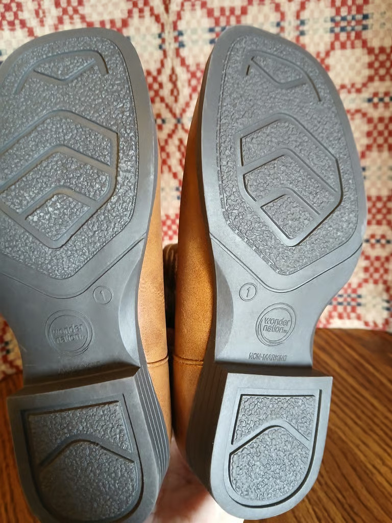 Brown Western Boots, Cowboy Boots, Brand New, Wonder Nation Brand, Boys Size 1