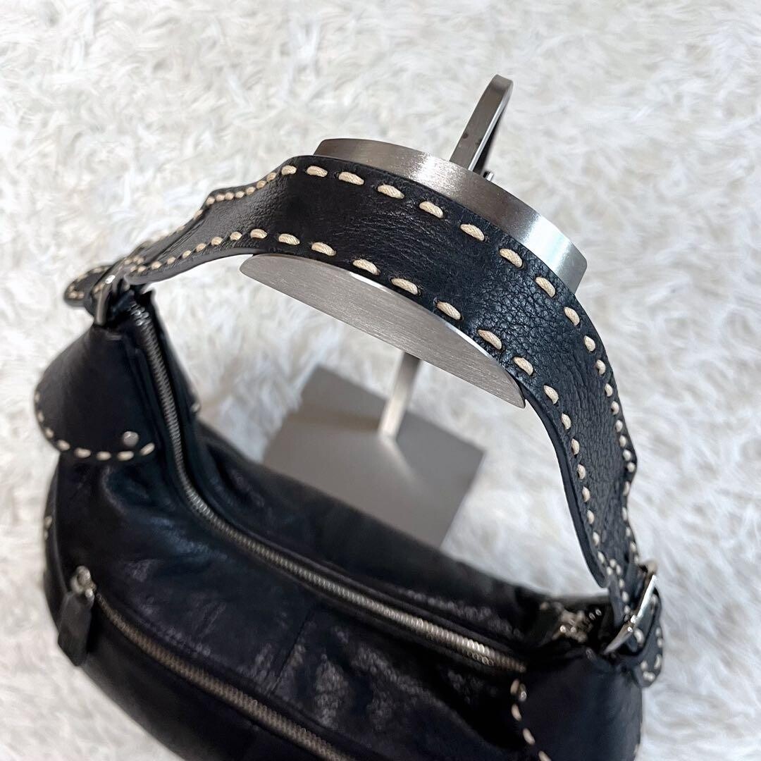 TOD’S Black Leather Half Moon Shoulder Bag White Stitching Y2K Pebbled Logo Auth