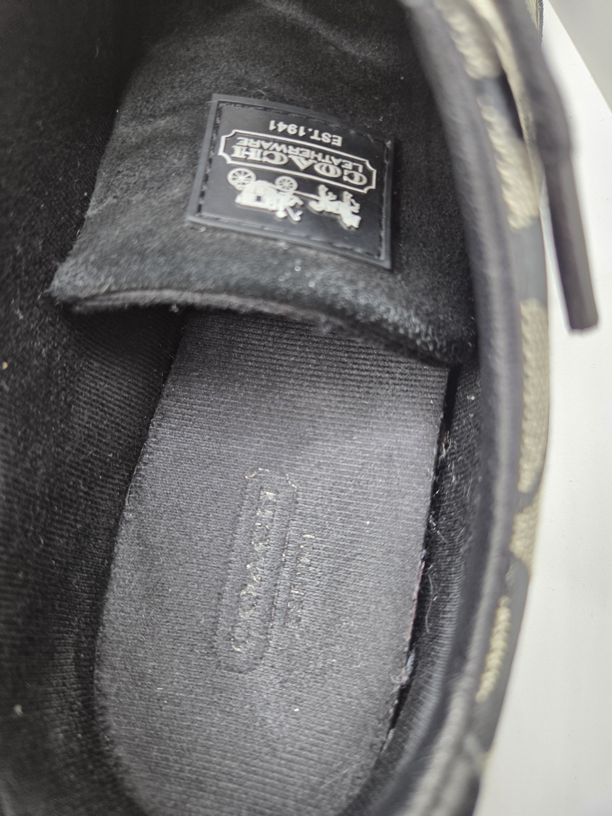 Y2K Coach Joss Sig. Monogram Canvas/Suede Sneakers Black/Gray Q293 Women’s 8.5