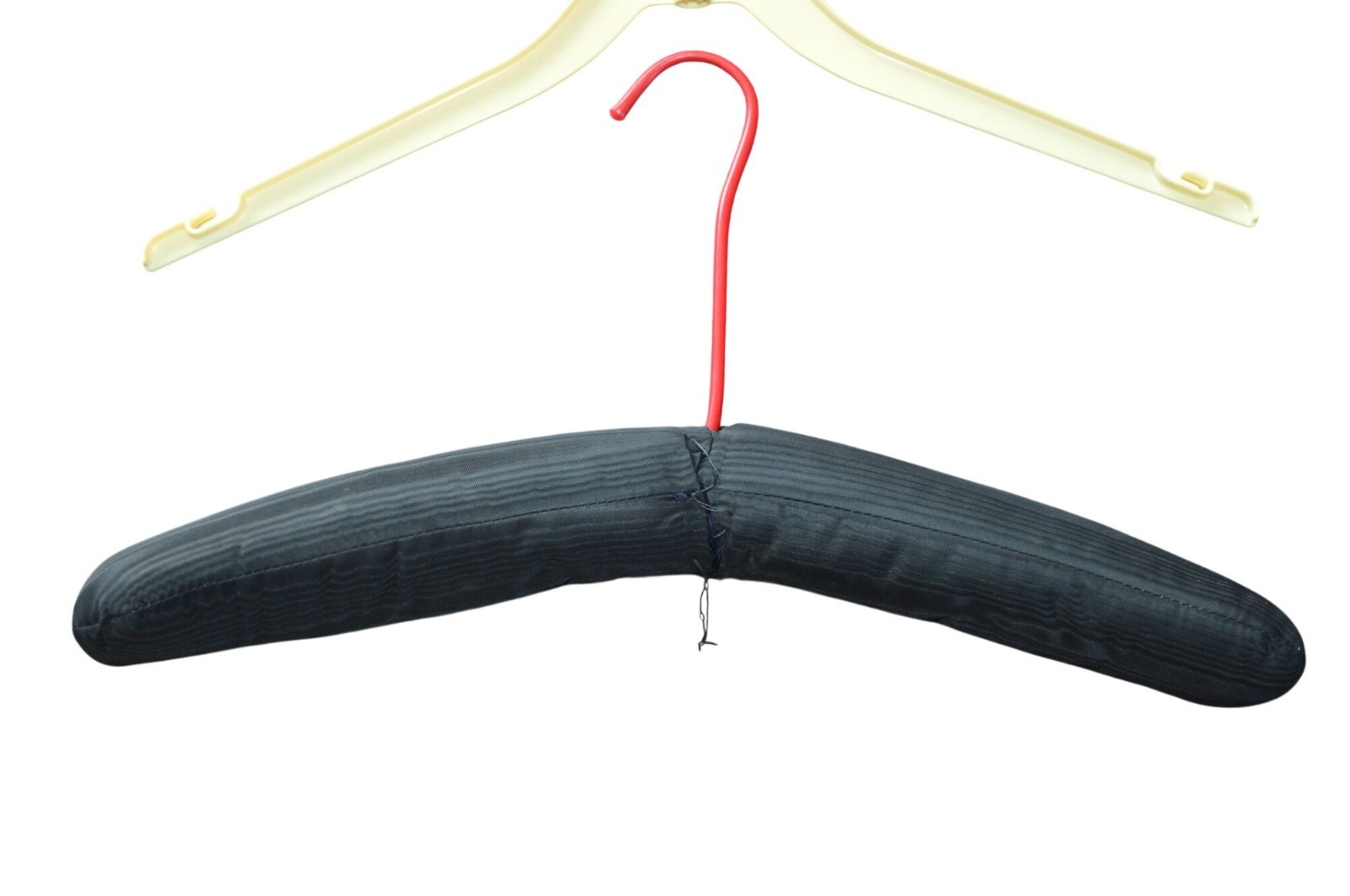 5 Pack Vintage Vinyl Plastic Fabric Hangers Funky Retro Unique Mid Century
