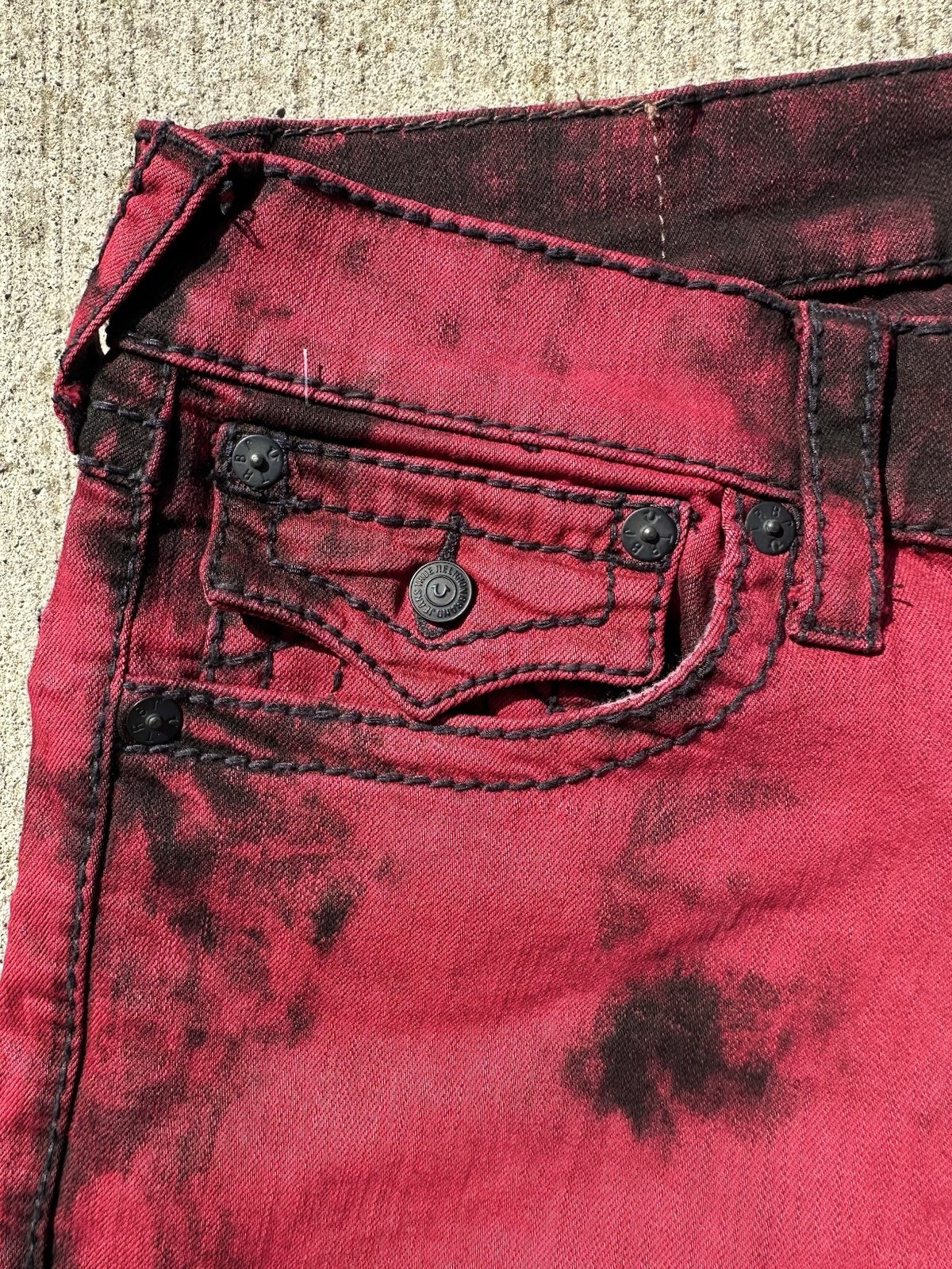 True Religion Jeans Mens 31 Red Black Acid Tie-Dye Wash Straight Pants