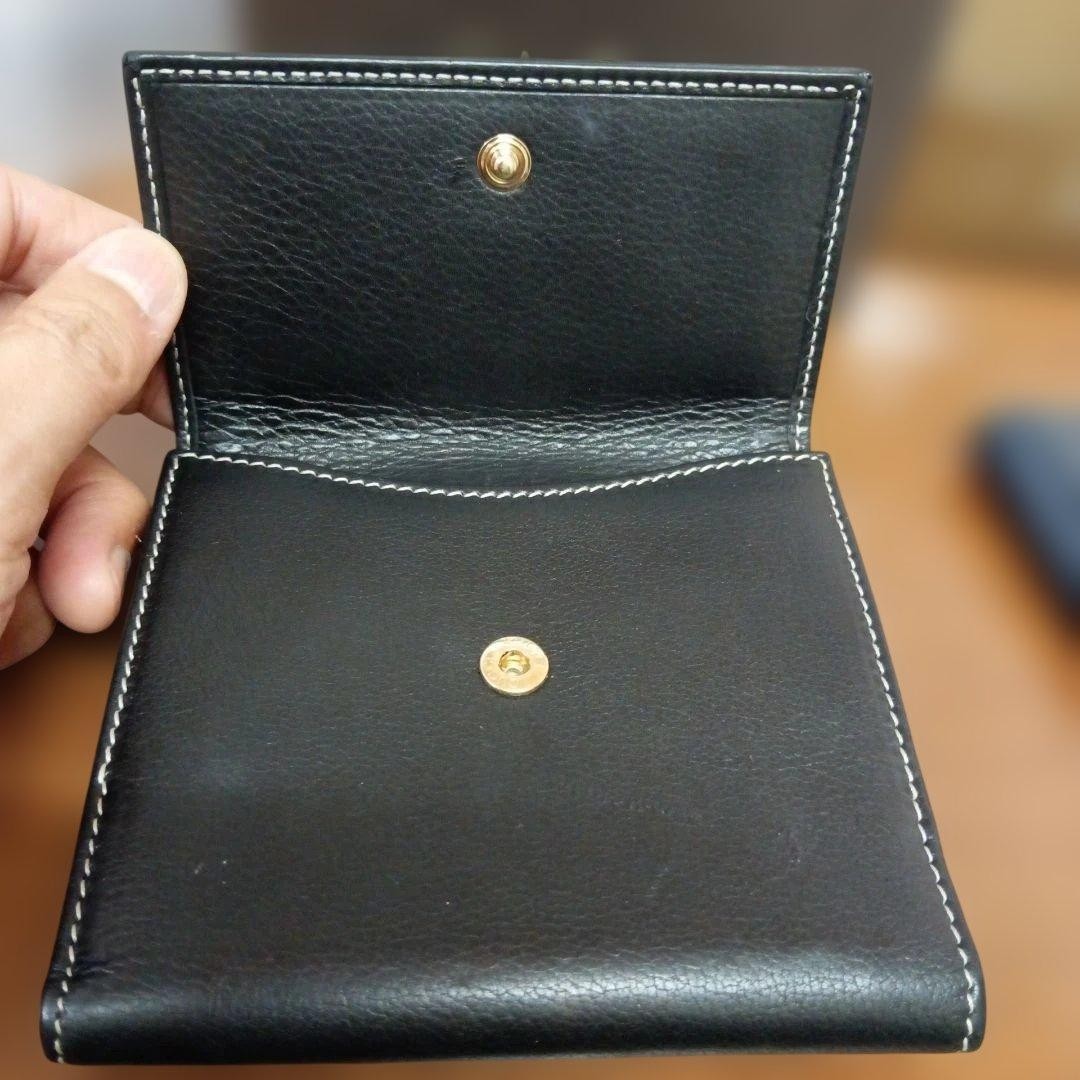 GUCCI Black Leather Bifold Wallet Double Snap Bill Compartment Coin Pocket
