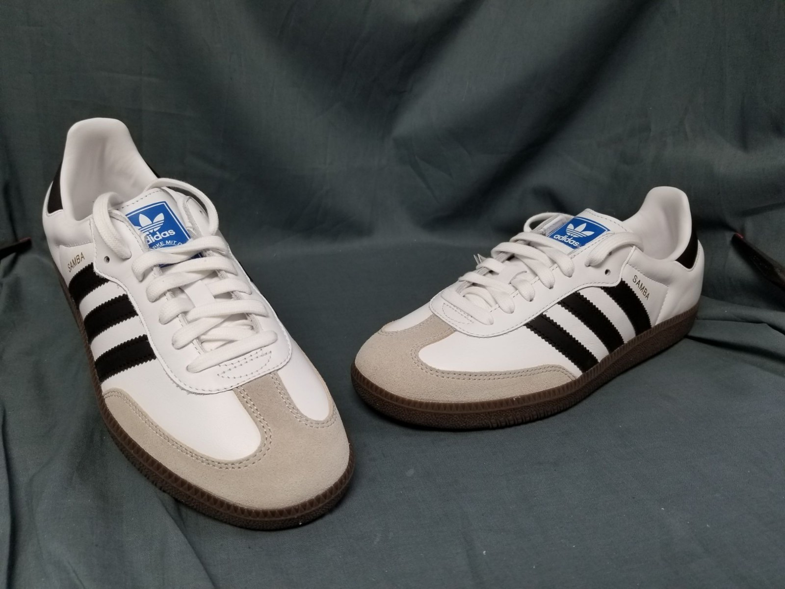 Adidas Samba OG J IE3675 Cloud White Core Black Gum Boys Size 5 NEW NO BOX!