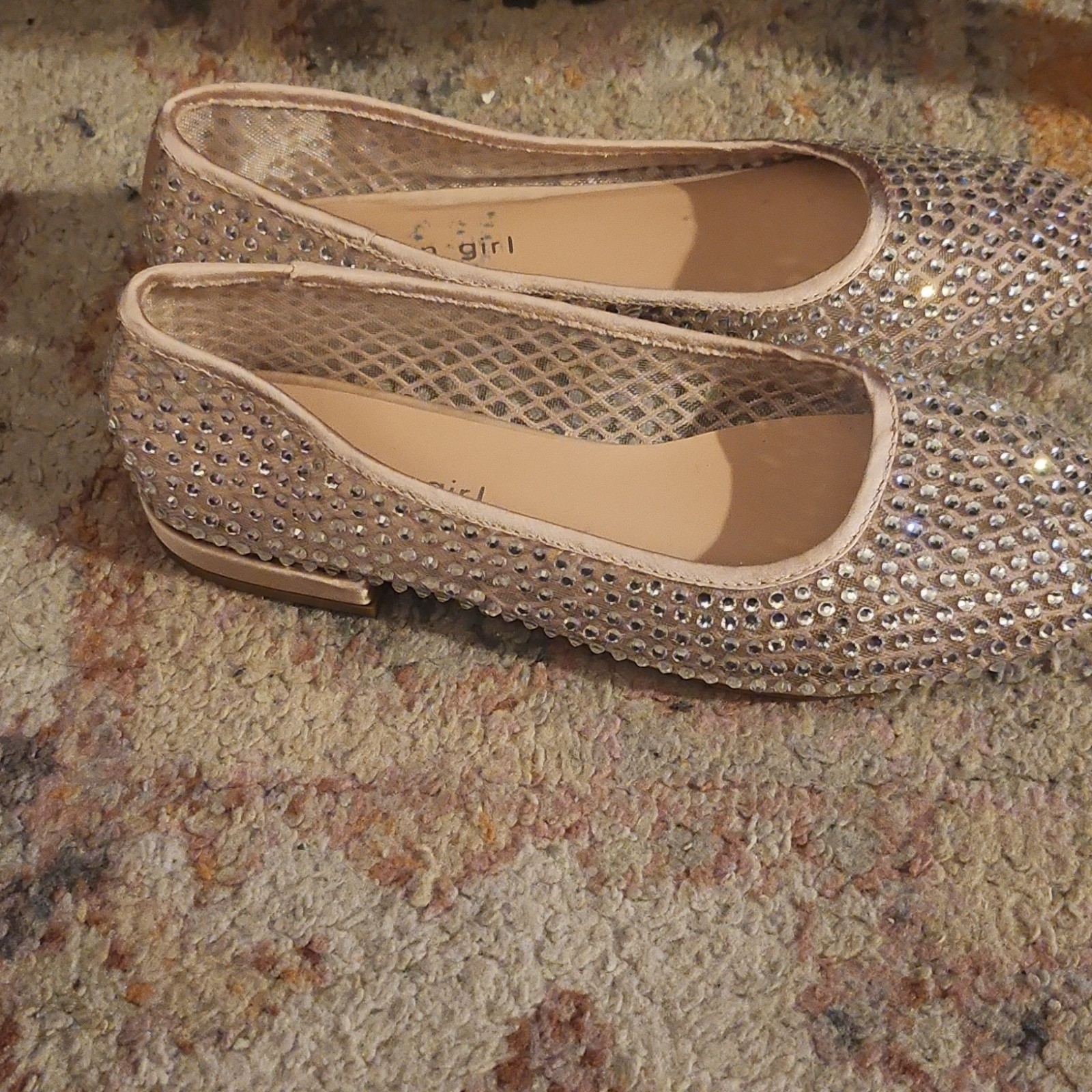 Madden Girl Beige Rhinestone Mesh Slip-On Ballet Flats Womens US 6 Round Toe