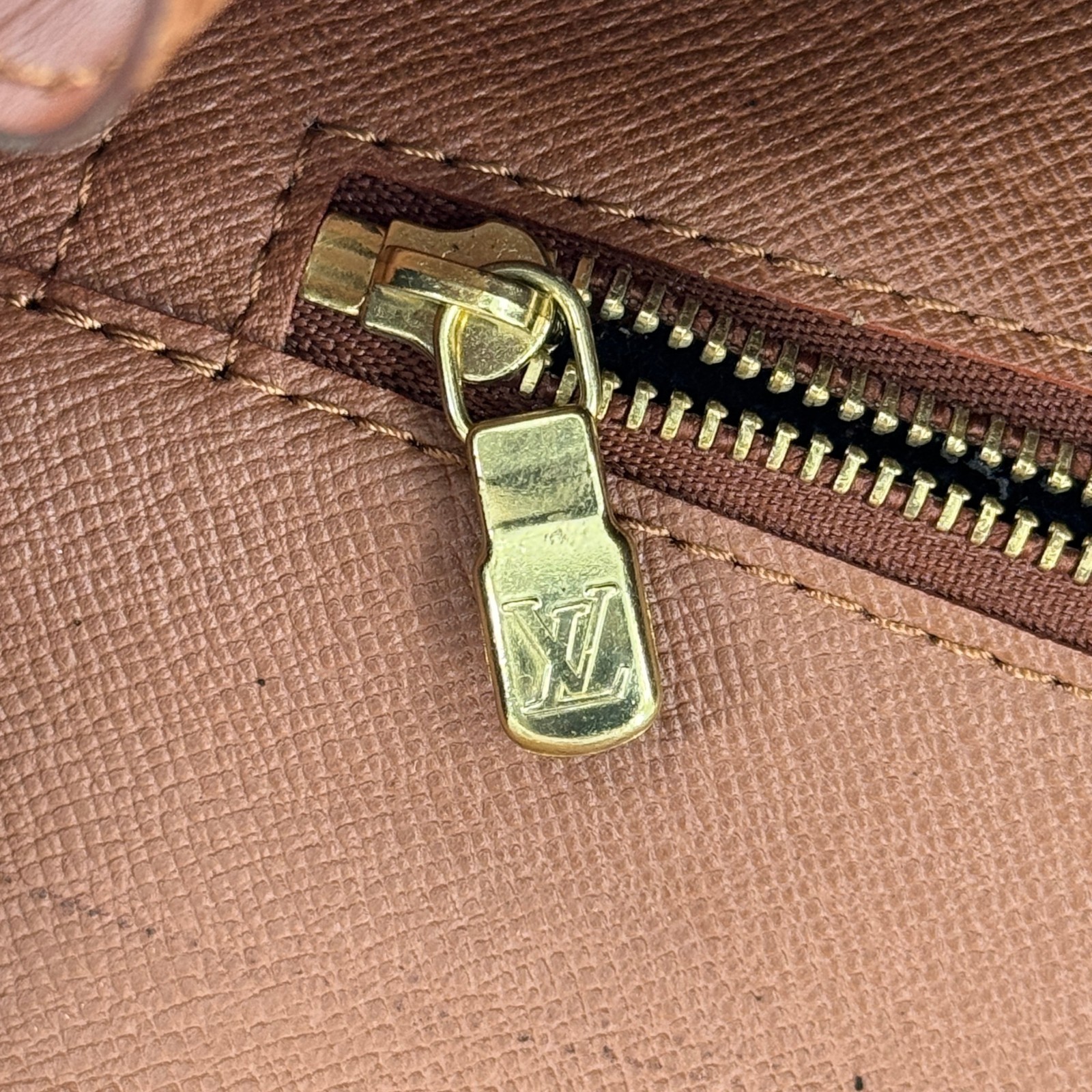LOUIS VUITTON Monceau Monogram Canvas Brown 2Way Top Handle Crossbody Bag M51187