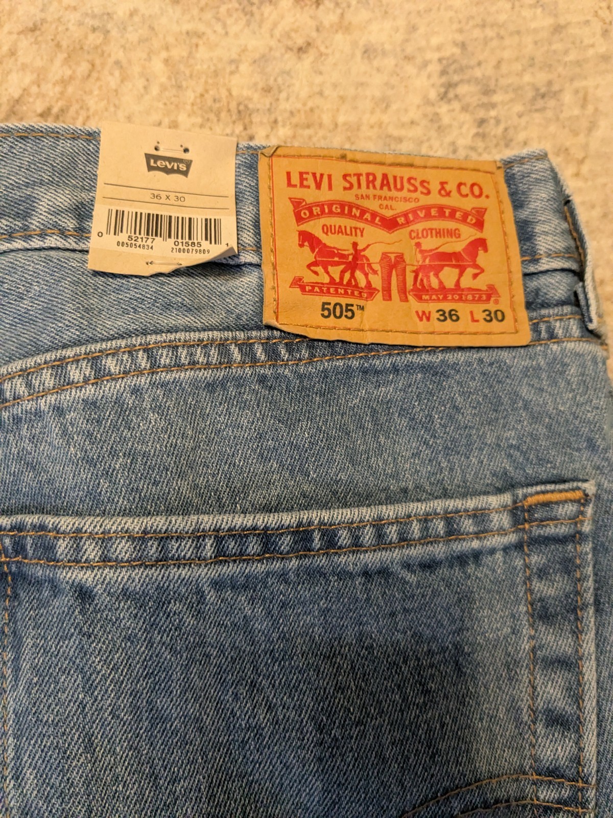 Levis 505 Regular Fit Denim Jeans Size 36W 30L 34 x 32 Stonewashed Blue NEW $69
