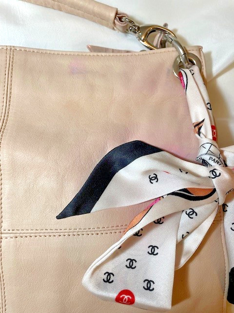 Valentina Pink Leather Top Handle/Shoulder/Clutch Bag, GUC, H & Bottom W 14.5 in