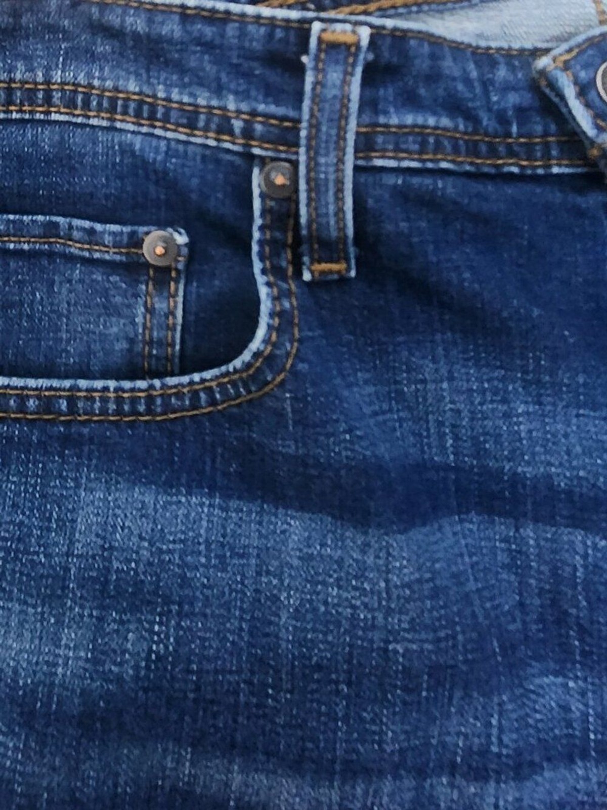 Cremieux Men’s StraightgJeans Size 33/34
