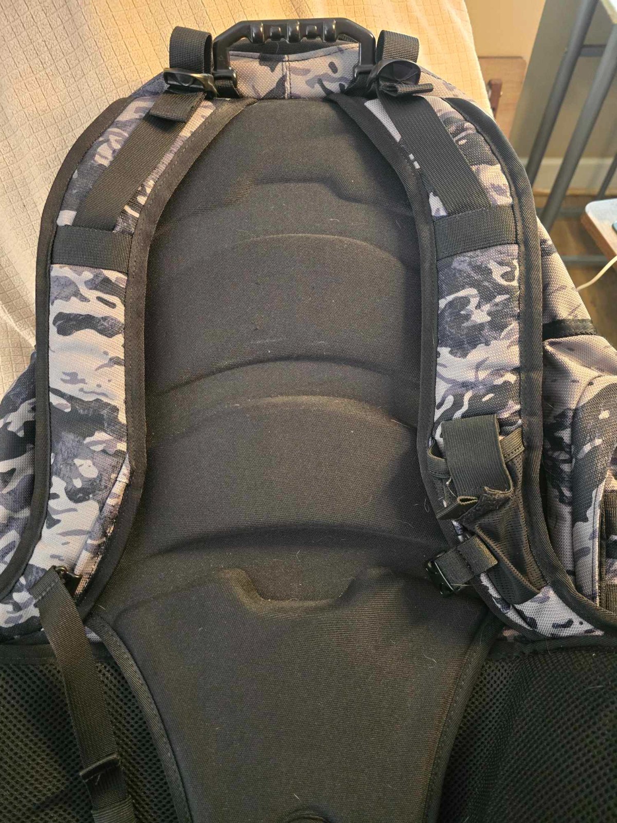 Oakley Kitchen Sink Backpack Tiger Mountain Camo Gr