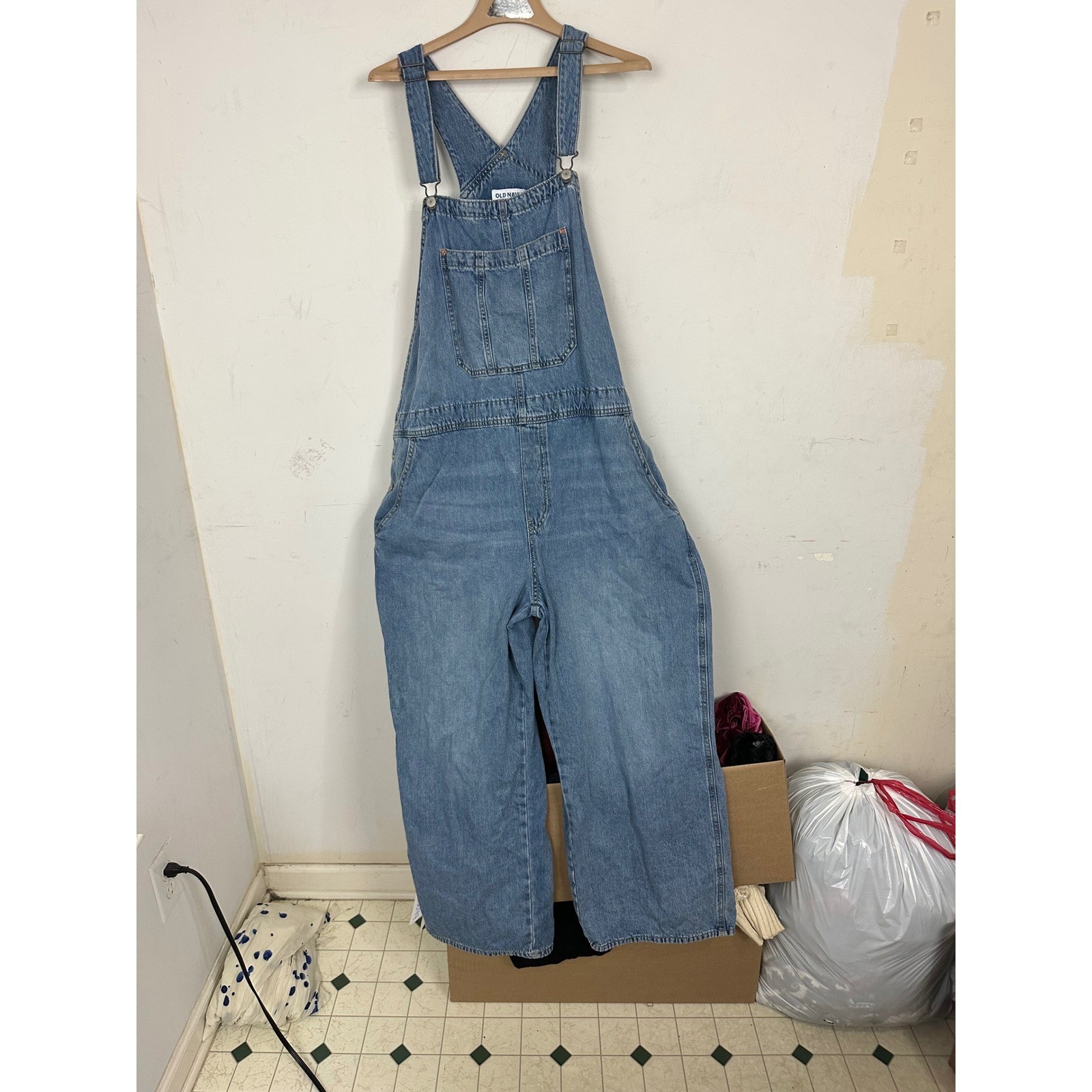 Old Navy Baggy Wide Leg Denim Overalls Medium Wash Blue 18 S/864051-00