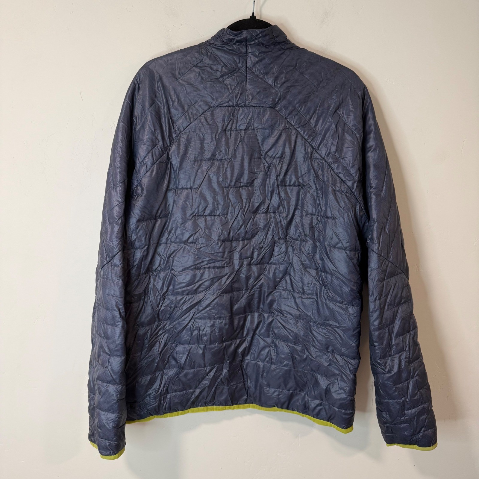 Patagonia Mens Nano Puff Jacket Medium Blue Insulated Puffer 84065 SP18