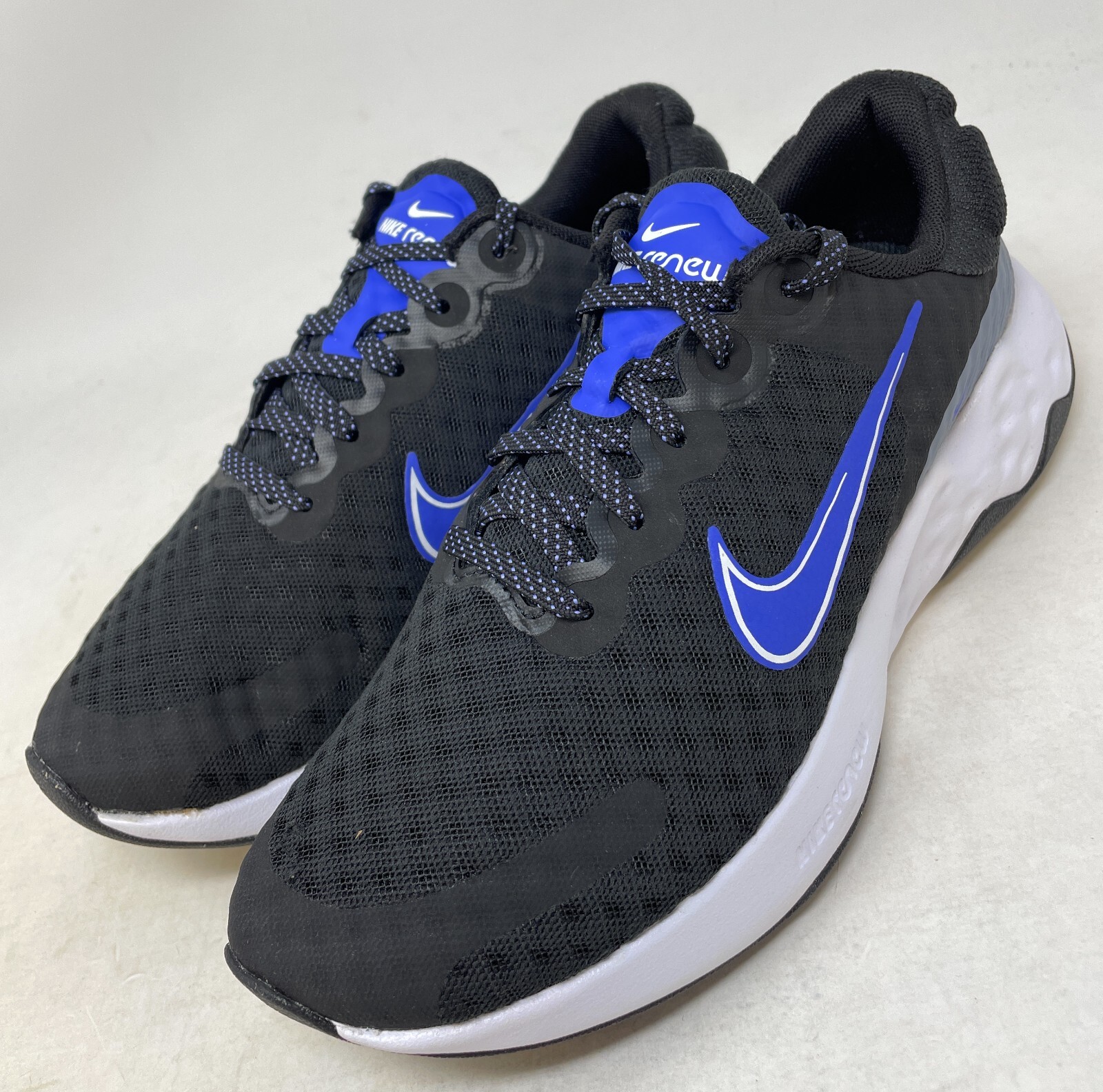 Size 7.5 – Nike Women’s Renew Ride 3