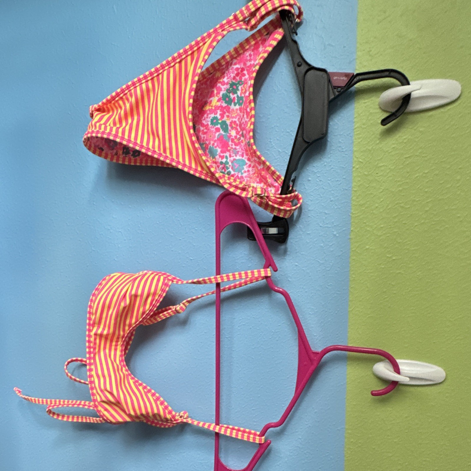 Women’s S 2-Piece Triangle Halter Bikini Set A Cup Pink Orange Floral Tie