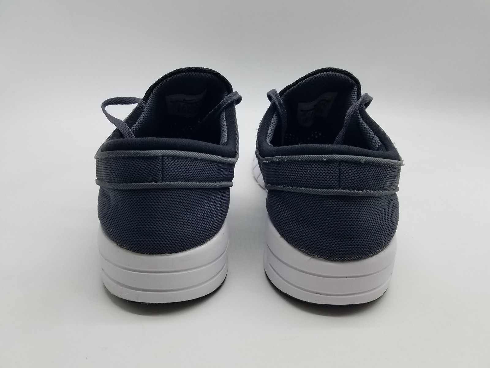 Nike SB Stefan Janoski Max Men’s Size 10.5 Sneakers Dark Gray Gamma Blue
