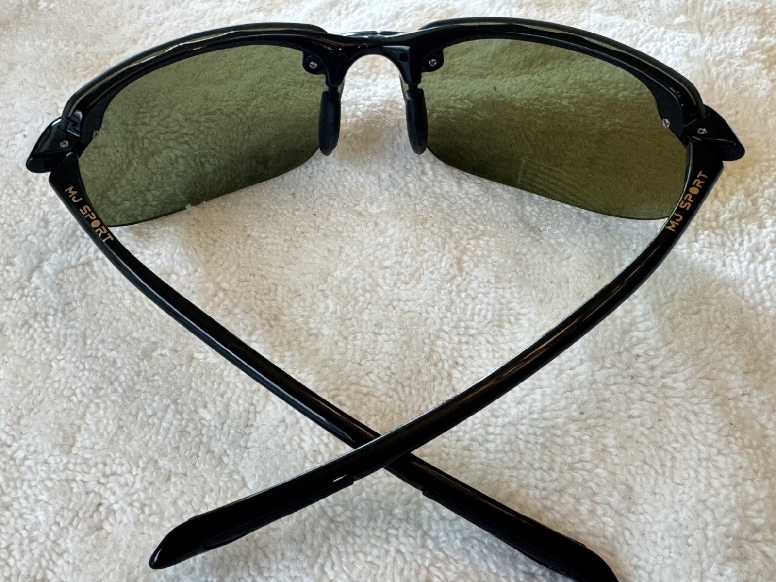 Maui Jim Men’s Banyans 70mm Black Polarized Sunglasses MJ0412S-001 sku MJ 412-02