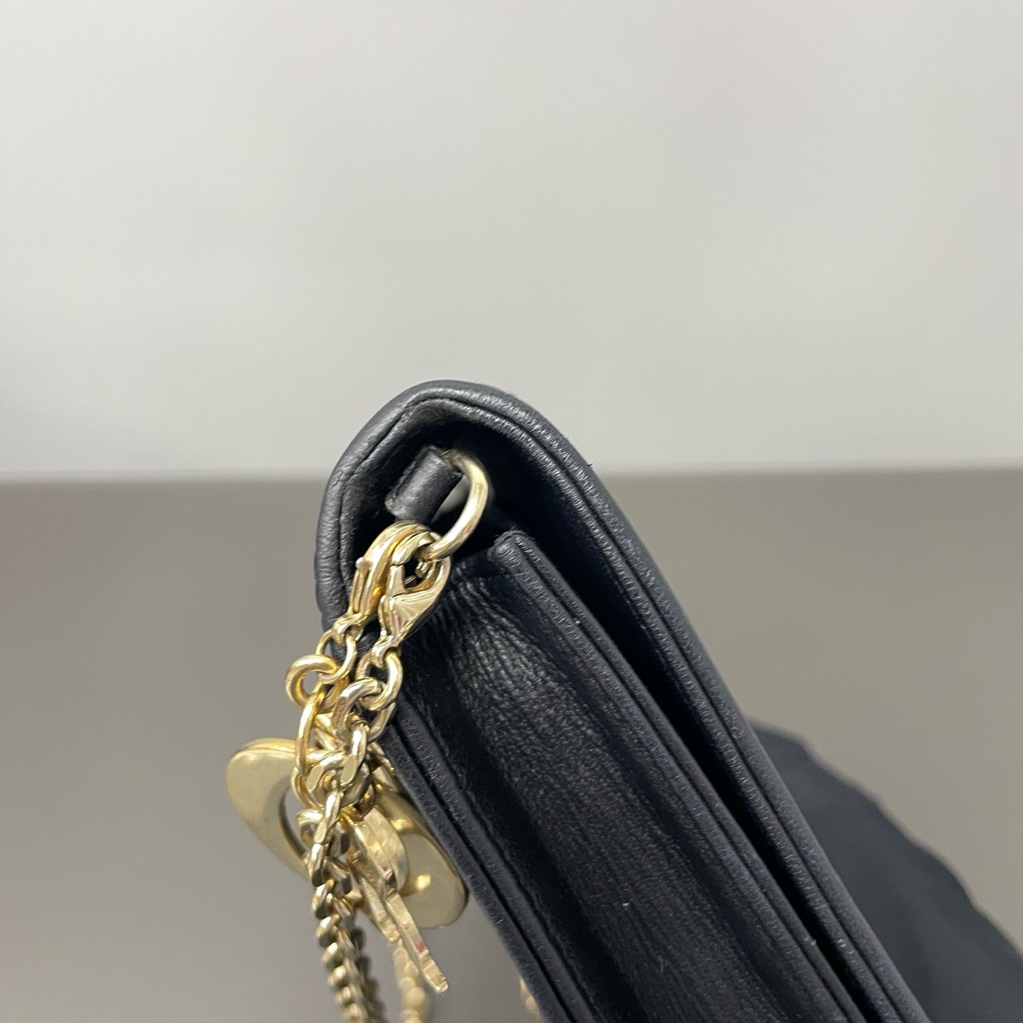 Dior Pre-Owned Authentic Chain Bag Black 21.5*12.5*3 Free Tracked Shipping