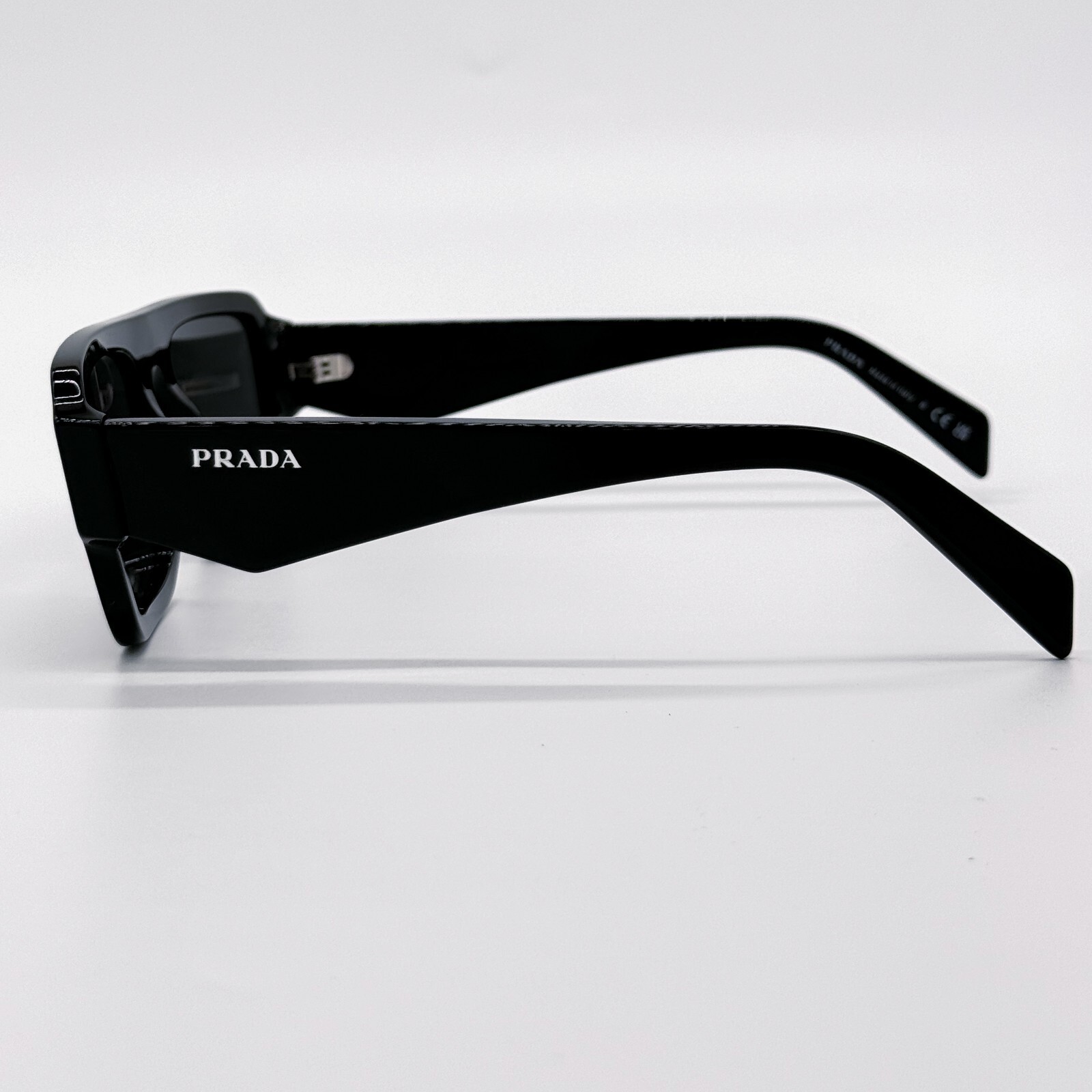 NEW PRADA SPR A05 16K08Z SQUARE BLACK PRA05S 16K08Z UNISEX PRADA SUNGLASSES